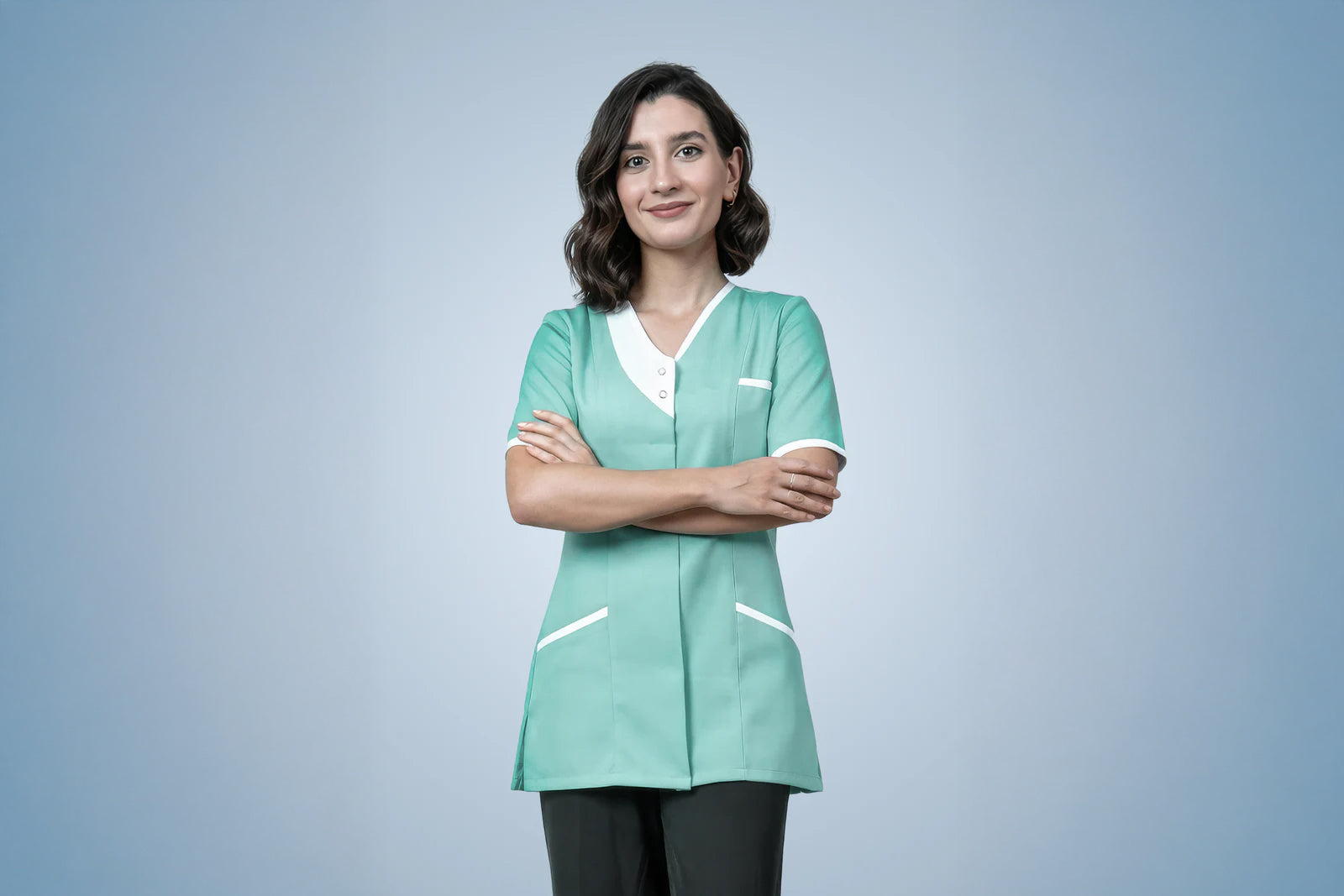 Cotton, Poly-Blend, or Performance Fabric? A Tunic Fabric Breakdown